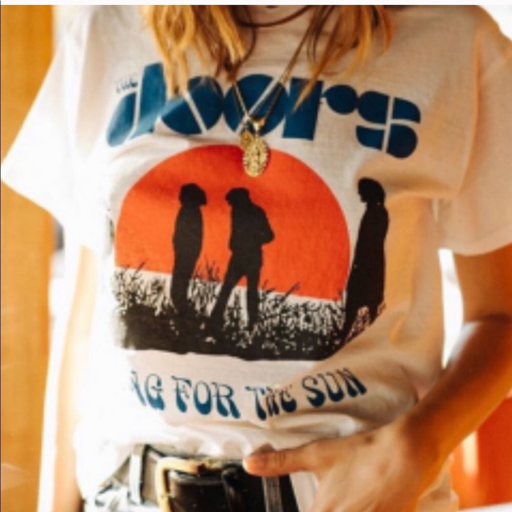 💫💫FLASH SALE!!!! 💫💫 Doors Tee - Picture 6 of 6